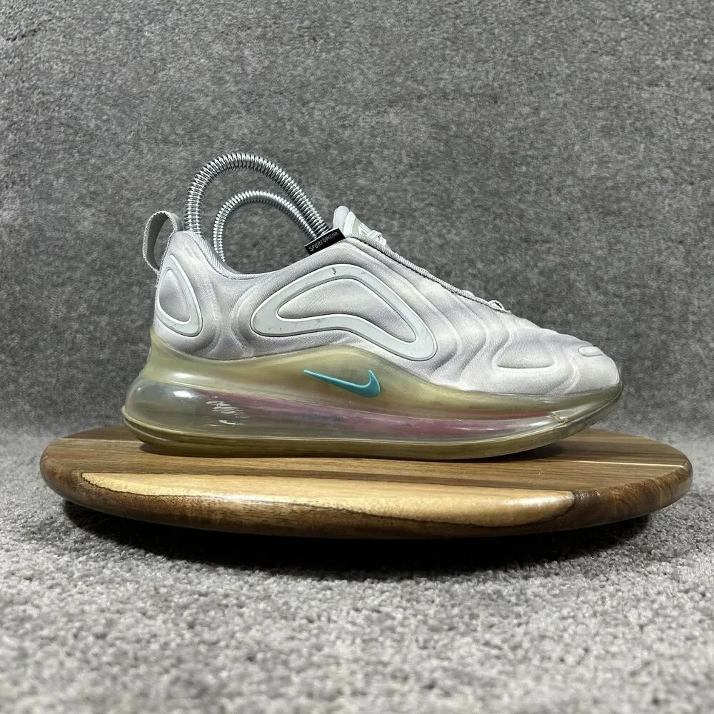 Nike Air Max 720 AQ3196-010 Youth Size 4Y Airbrush Gray Rainbow Athletic Shoes